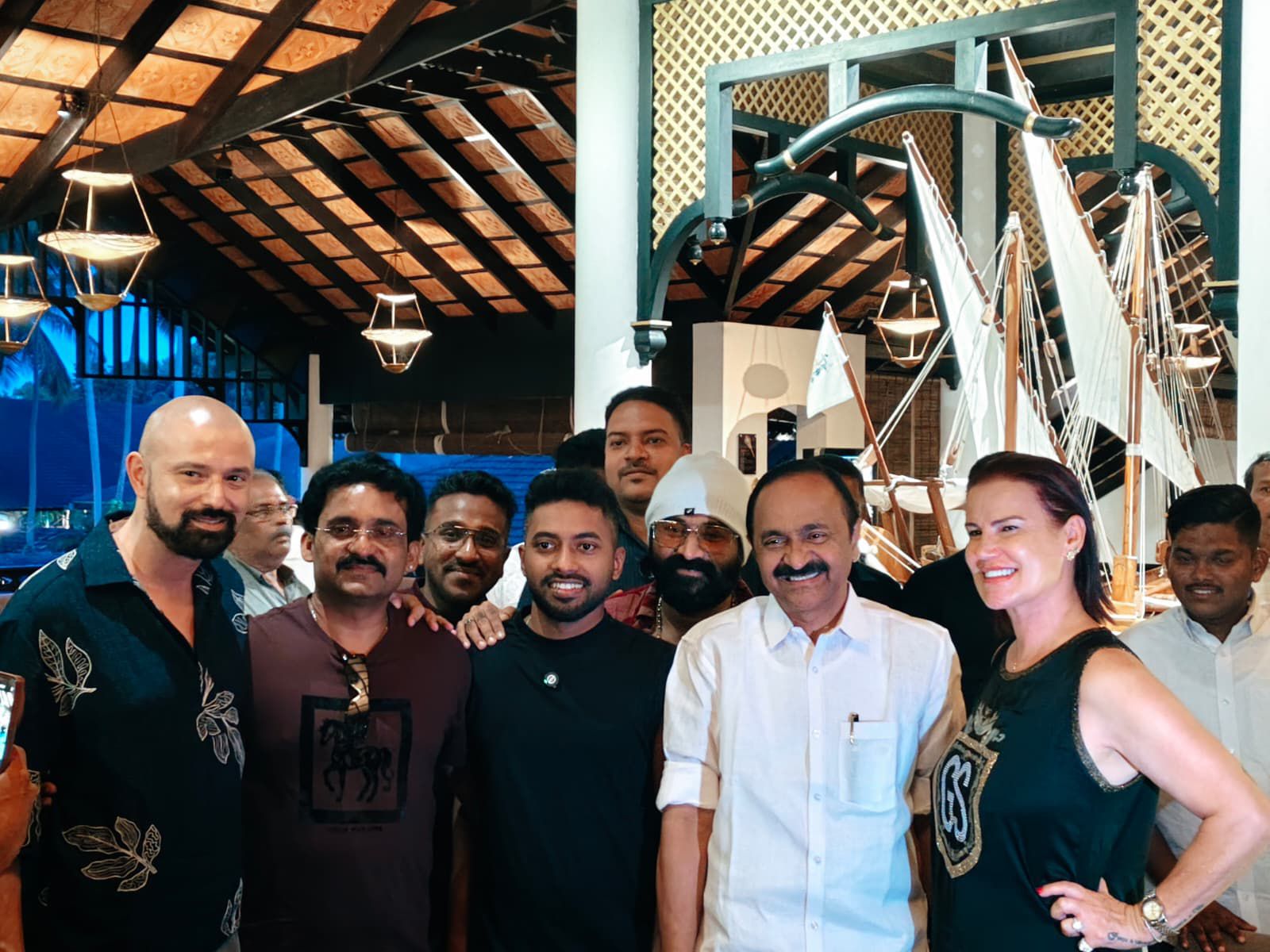 ELMA AVEIRO, PEDRO MAIA, KASI COM O MINISTRO CHEFE DE KERALA - V.D. SATHEESAN